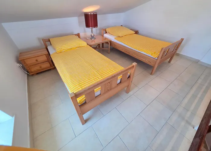 Apartamento Tom V Nv With Sea View, 250m From The Novi Vinodolski